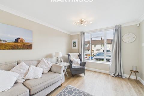 38 Agar Crescent, Bracknell, RG42 2BX