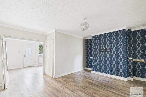 3 bedroom terraced house for sale, Byron Road, Annesley