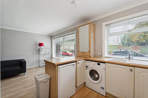 2/1, 28 Banner Road, Glasgow, G13 2HN