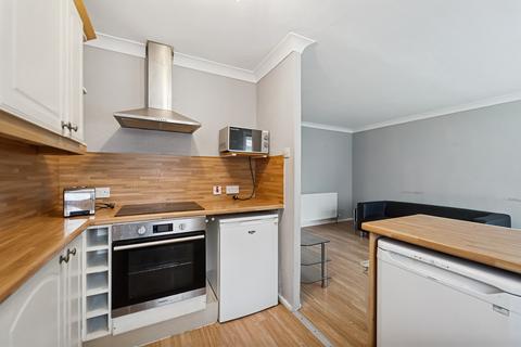 2/1, 28 Banner Road, Glasgow, G13 2HN