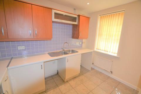 5 bedroom townhouse for sale, Larchmont Road, Leicester LE4