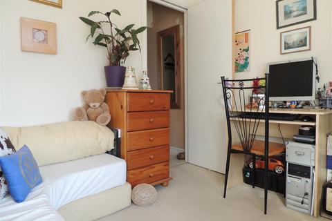 2 bedroom apartment to rent, Church Road, Bristol
