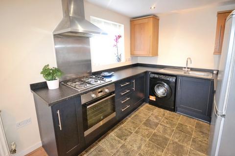 2 bedroom apartment to rent, Pavillion Close, Leicester LE2