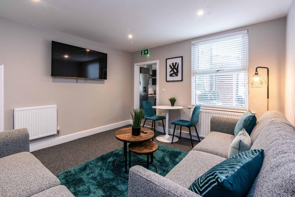 Whats App Image 2025-10-21 at 11.36.40