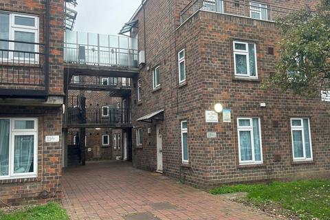 undefined, Springwell Road, Hounslow TW5
