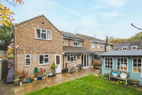 4 bedroom detached house for sale, Sevenfields, Highworth, Swindon, SN6 7NQ