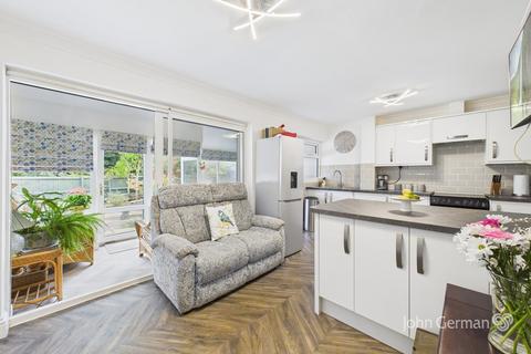 3 bedroom link detached house for sale, Collinson Road, Barton Under Needwood
