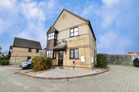 Wesley Close, High Street, Arlesey