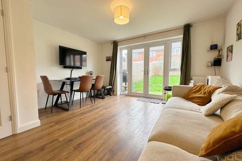 undefined, Buzzard Row, Newent