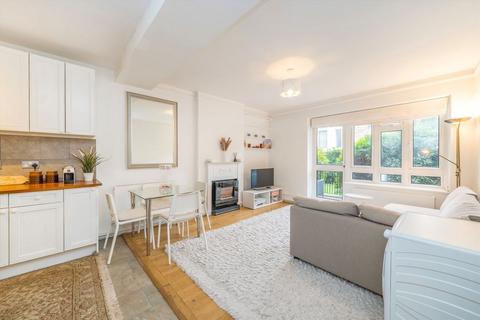 Wiltshire Close, London SW3
