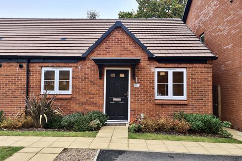 1 bedroom semi-detached bungalow for sale, Hewitt Close, Kenilworth CV8
