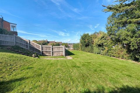 4 bedroom house for sale, Somerset Road, Seaview, PO34 5BQ