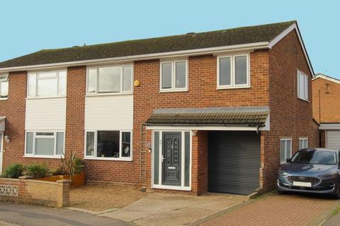 4 bedroom semi-detached house for sale, Woolfield, Sandy
