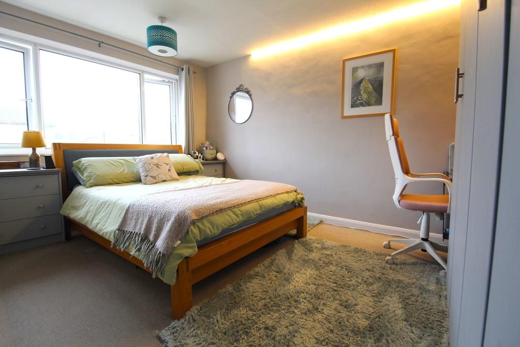 Bed 1