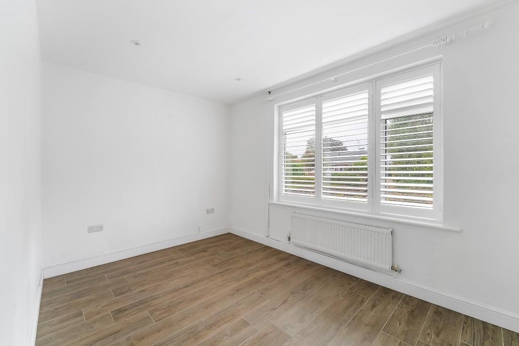 Dining/Bedroom 3