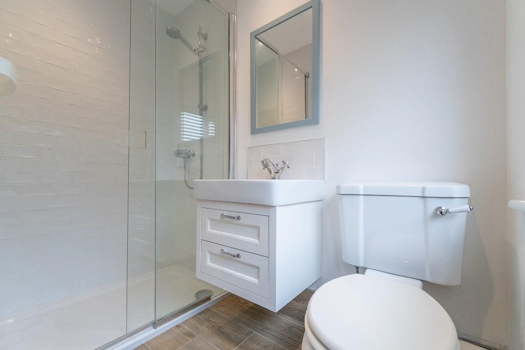 Ensuite shower room