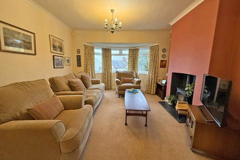 3 bedroom semi-detached house for sale, Prospect Crescent, Scarborough YO12