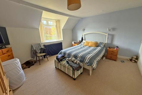 undefined, High Street, Scarborough YO13