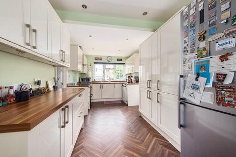 4 bedroom detached house for sale, The Brambles, Crowthorne RG45