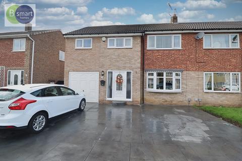 4 bedroom semi-detached house for sale, Muirfield Avenue, Mexborough S64