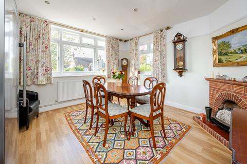 undefined, Fairdene Road, Coulsdon CR5