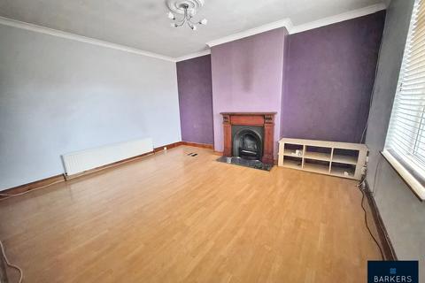 1 bedroom end of terrace house for sale, Bradford Road, Birkenshaw