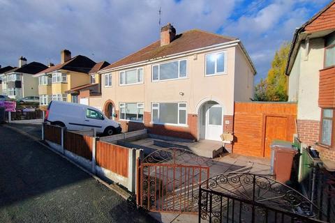 Mount Road, Wolverhampton WV4