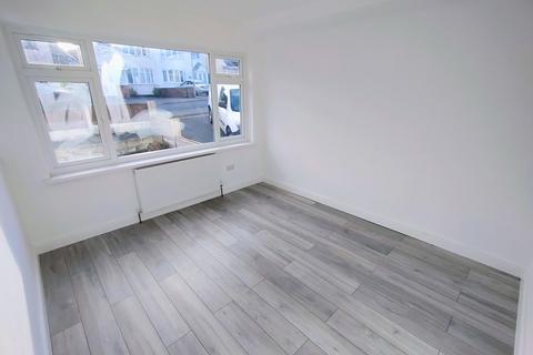 3 bedroom semi-detached house for sale, Mount Road, Wolverhampton WV4