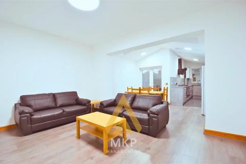 7 bedroom terraced house to rent, Heeley Road, Selly Oak, Birmingham B29
