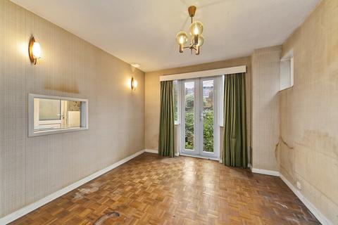undefined, Gloucester Road, Kew, Richmond, Surrey TW9