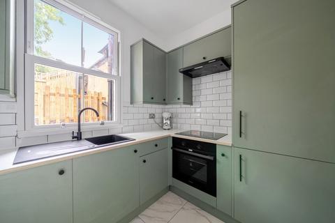 2 bedroom flat for sale, Rokeby Road, Brockley, London, SE4