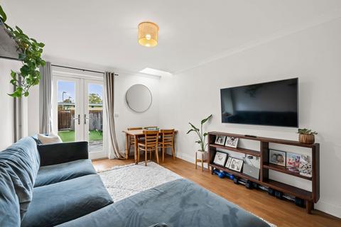 3 bedroom semi-detached house for sale, London Road, Sevenoaks TN13