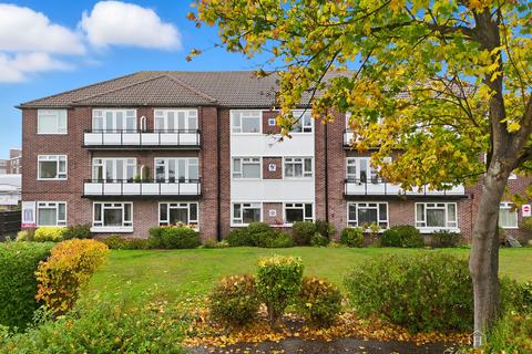 Imperial Avenue, Westcliff-on-sea, SS0 8