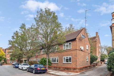 1 bedroom flat for sale, Grove Road, Barnes, London