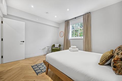 undefined, Charlotte Street, London