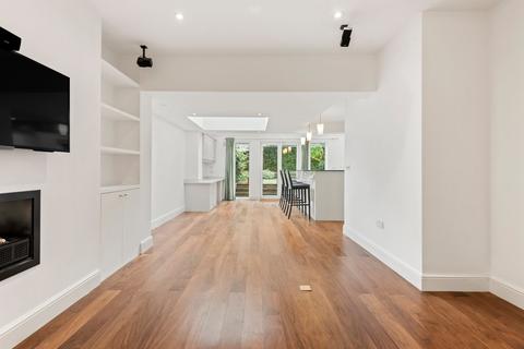 undefined, Walham Grove, London