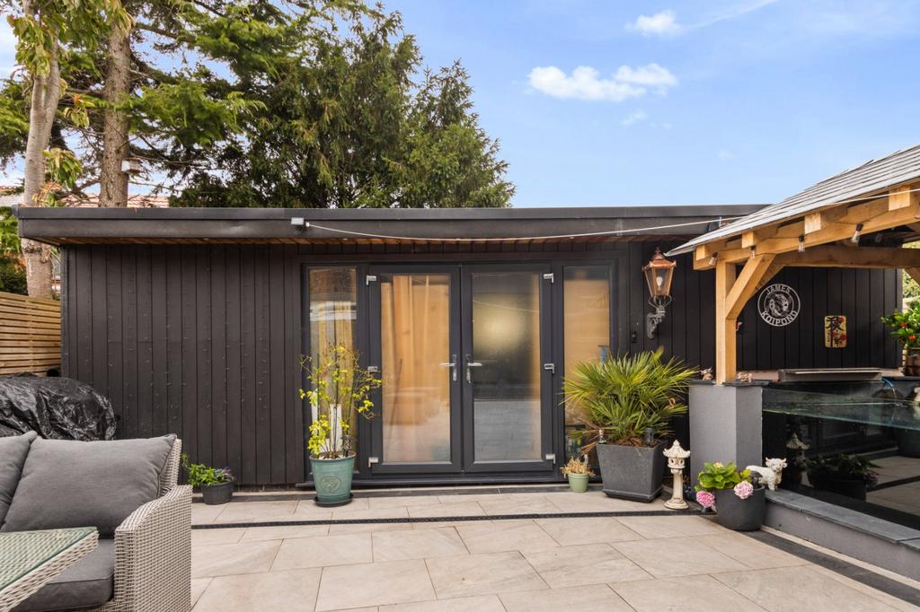 Outbuilding