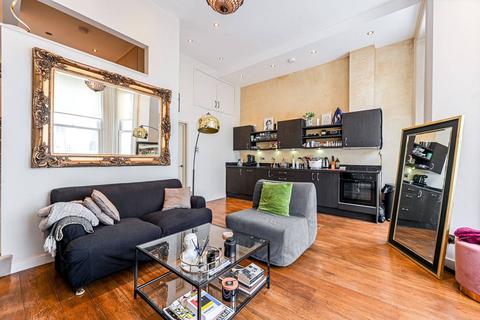 1 bedroom flat for sale, Nevern Road, Earls Court, London, SW5