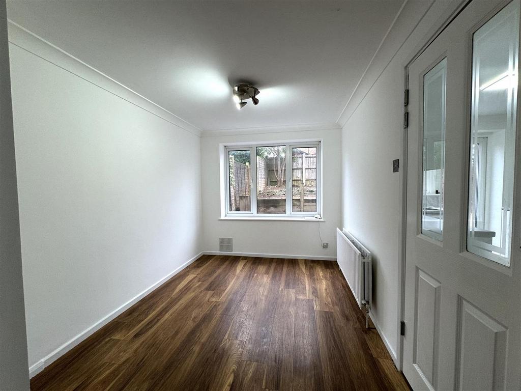 Dining Room.jpg