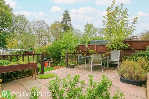 4 bedroom semi-detached house for sale, Winterscroft Road, Hoddesdon