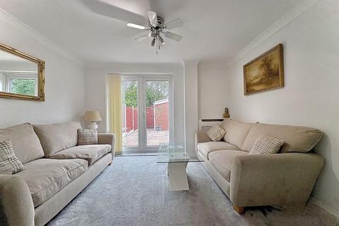 undefined, Kempsons Grove, Bilston, WV14 9YD