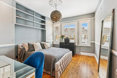 4 bedroom flat for sale, Burnaby Street, Chelsea, London
