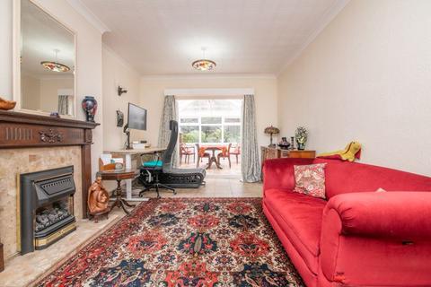 5 bedroom semi-detached house for sale, Wood Green Road, Wednesbury