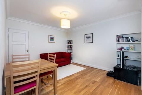 Hatherley Grove, London