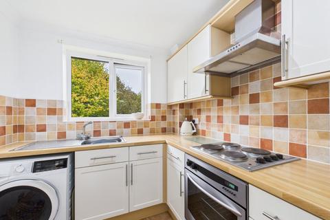 undefined, Knaves Hollow, Wooburn Moor, High Wycombe, Buckinghamshire, HP10