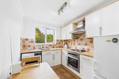 undefined, Knaves Hollow, Wooburn Moor, High Wycombe, Buckinghamshire, HP10
