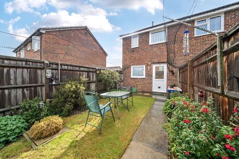 undefined, Mallard Way, Grove