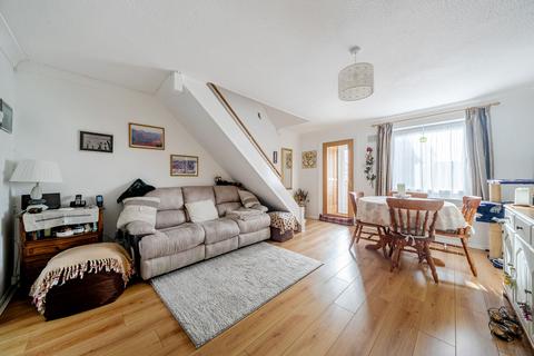 undefined, Mallard Way, Grove