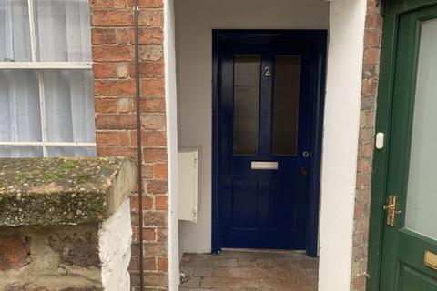 undefined, Flat 2, 8 High Street, Horncastle