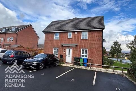 3 bedroom townhouse to rent, Michael Faraday Avenue, Rochdale